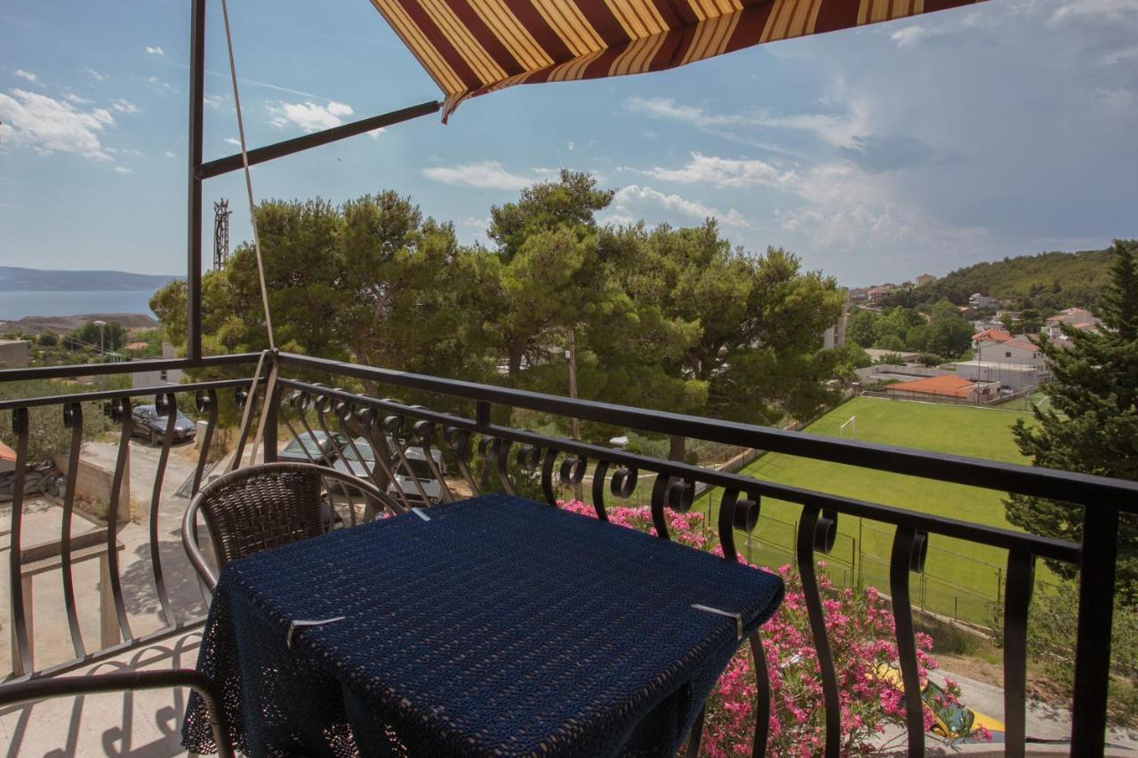 Comfort Sea View Apartment Dugi Rat Exterior photo